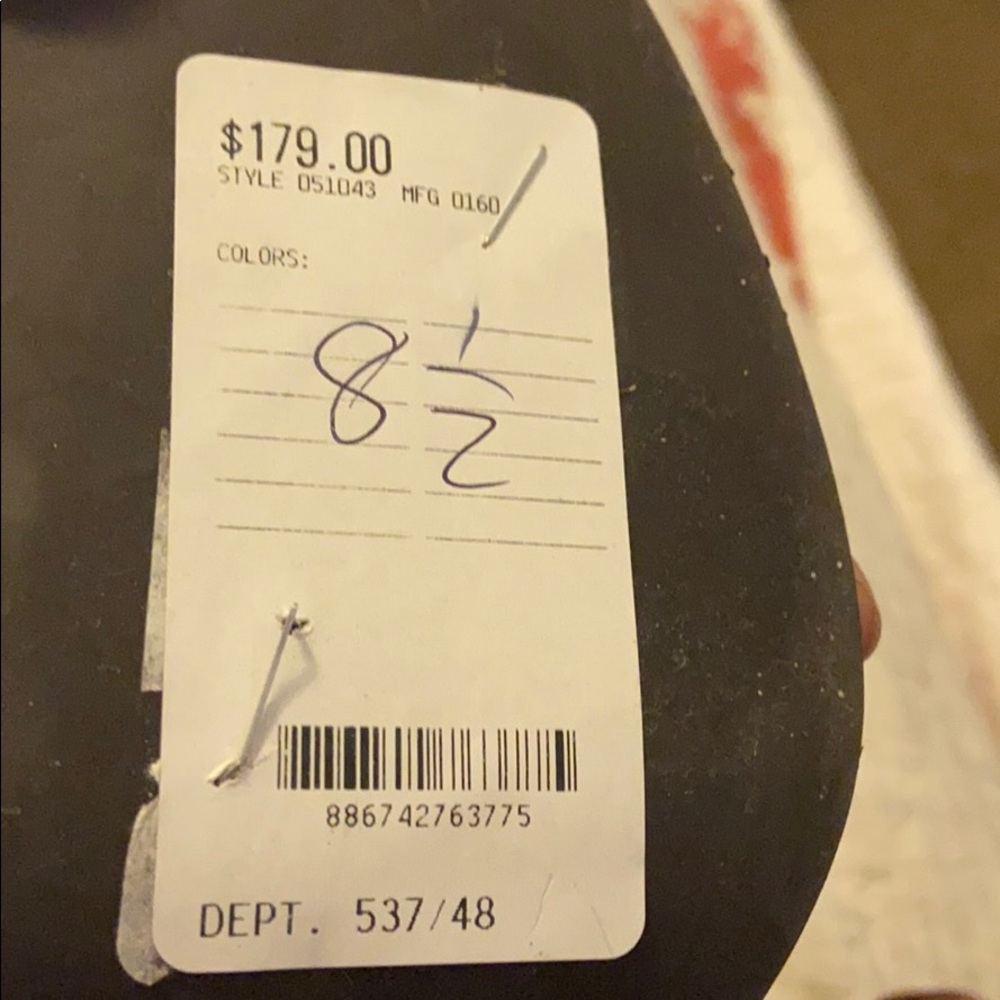 Short boots - Picture 3 of 4